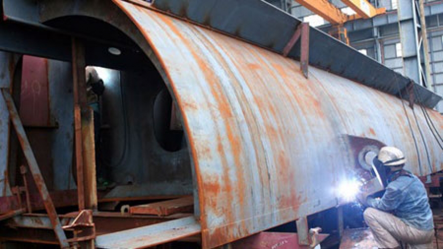 Manufacturing output expands