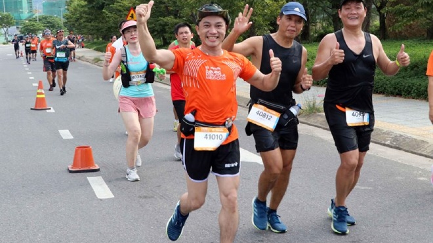 Over 9,000 runners join Da Nang International Marathon 2019