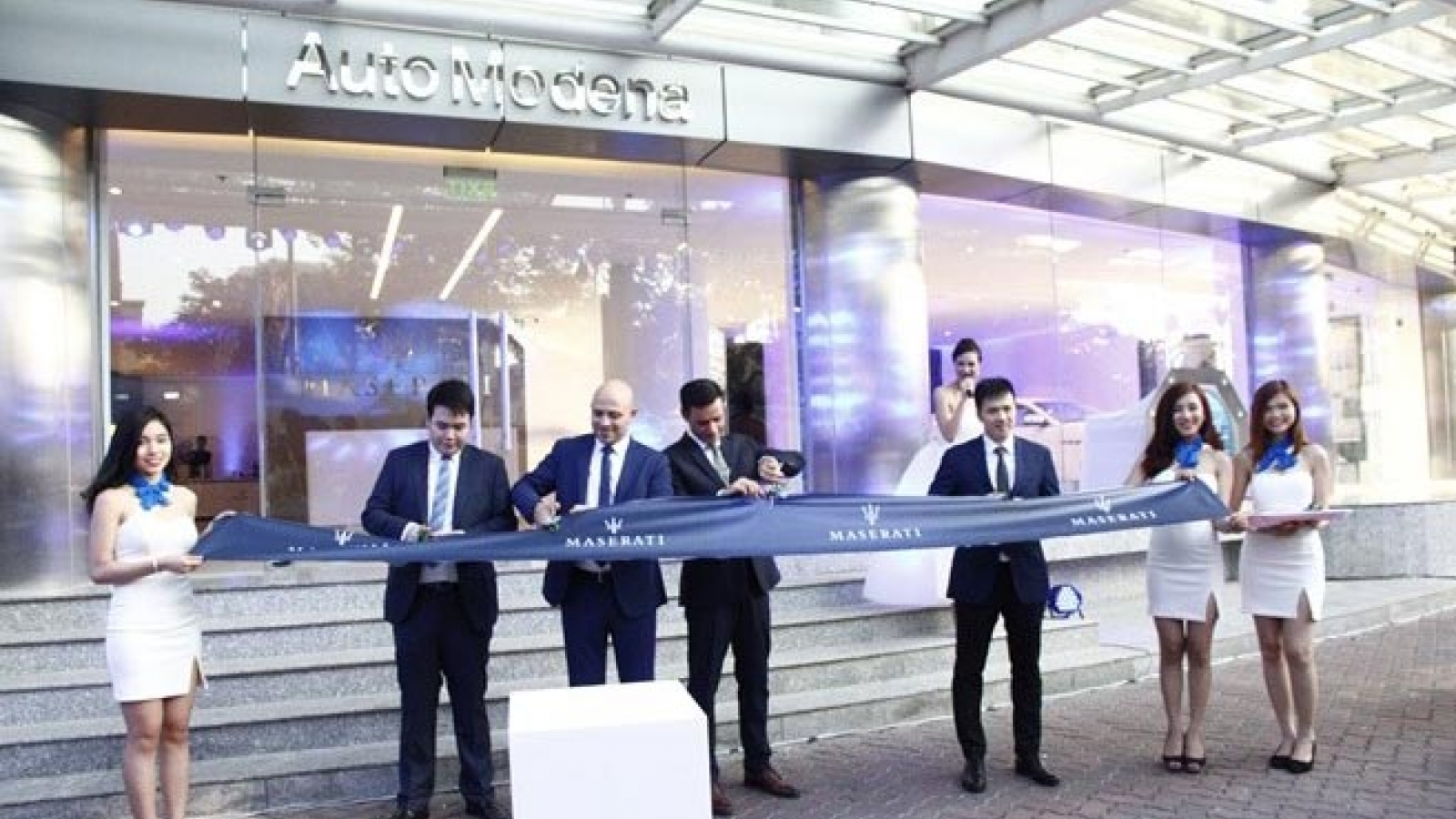 Italian luxury carmaker Maserati arrives in Vietnam
