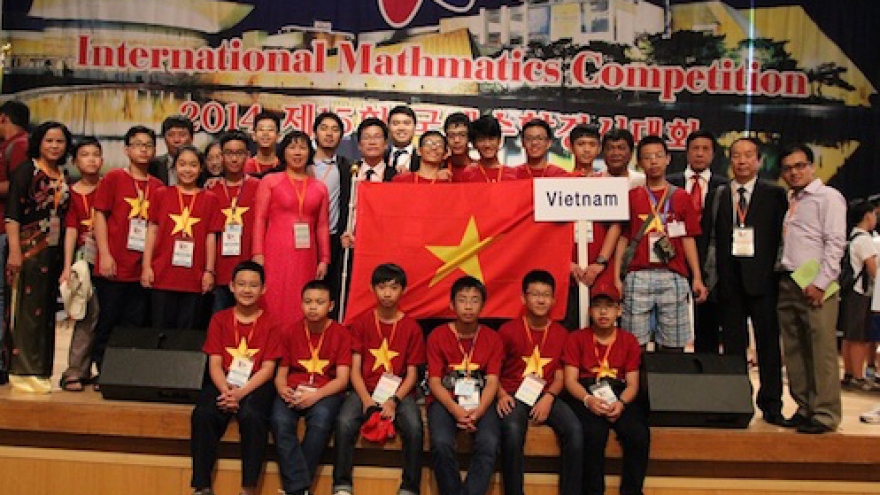 Resounding victory at int’l maths competition