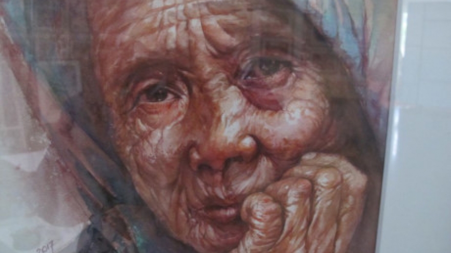 Int’l Watercolour exhibition opens in Hanoi