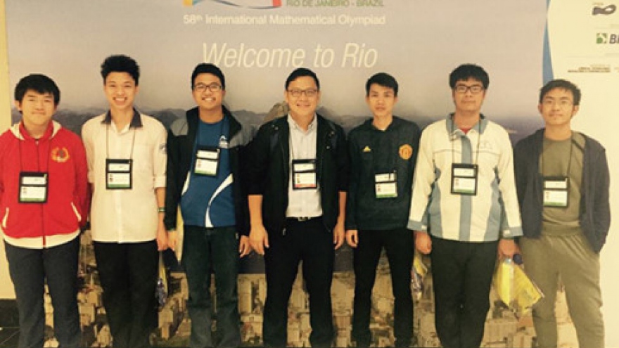 Vietnam youth win 6 medals at Int’l math Olympiad