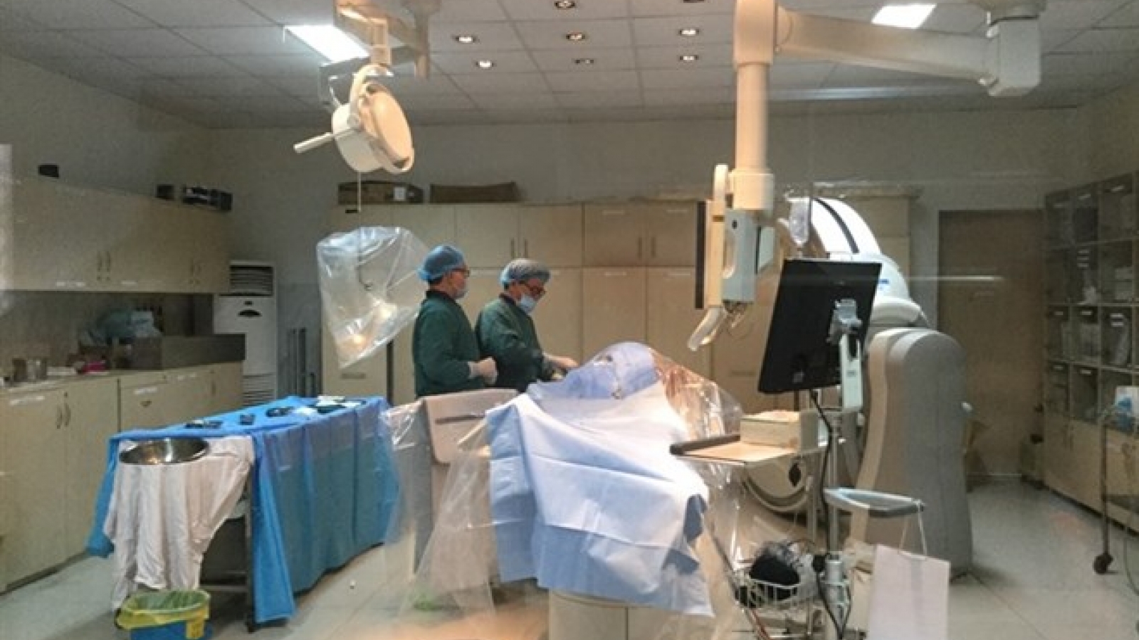 HCM City seeks to solve shortage of medical staff