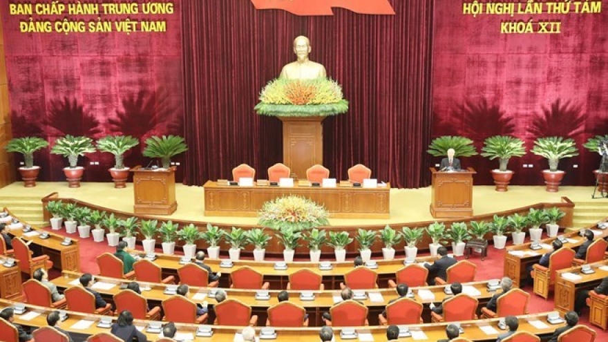 Party Central Committee’s 8th plenum concludes