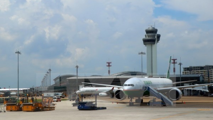 Foreign consultant to be hired to study additional runway