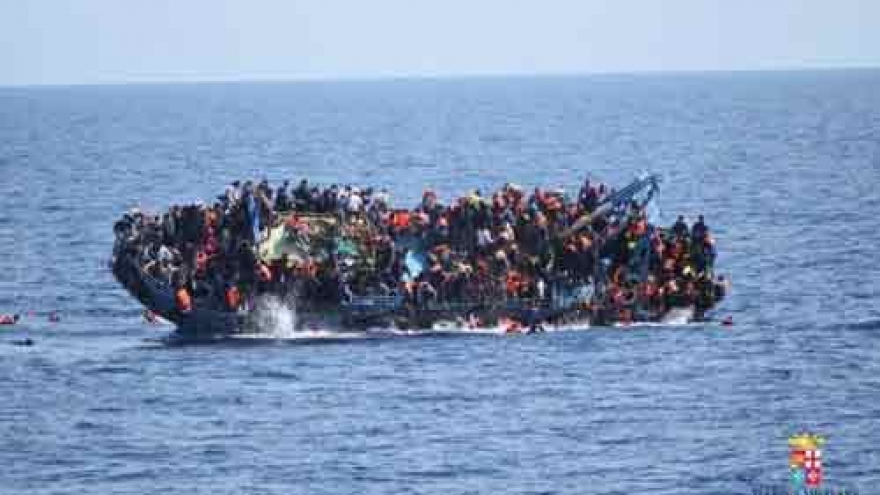 As migrant toll rises, IOM urges action to identify victims