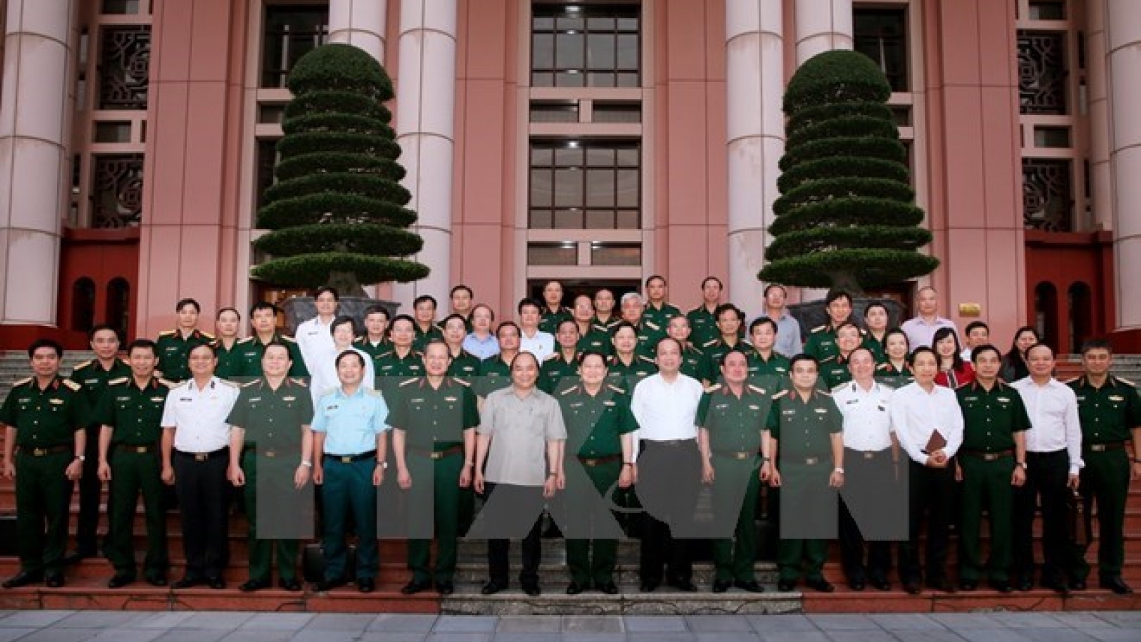 PM stresses application of military science