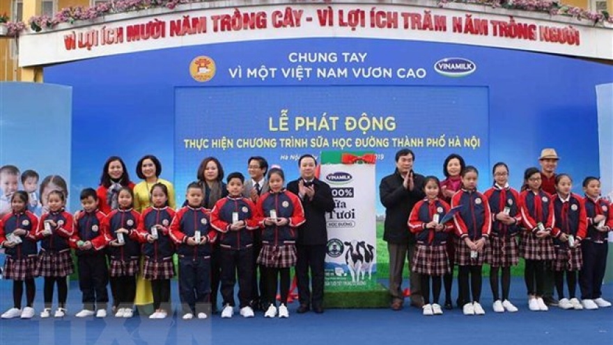 Hanoi launches school milk programme