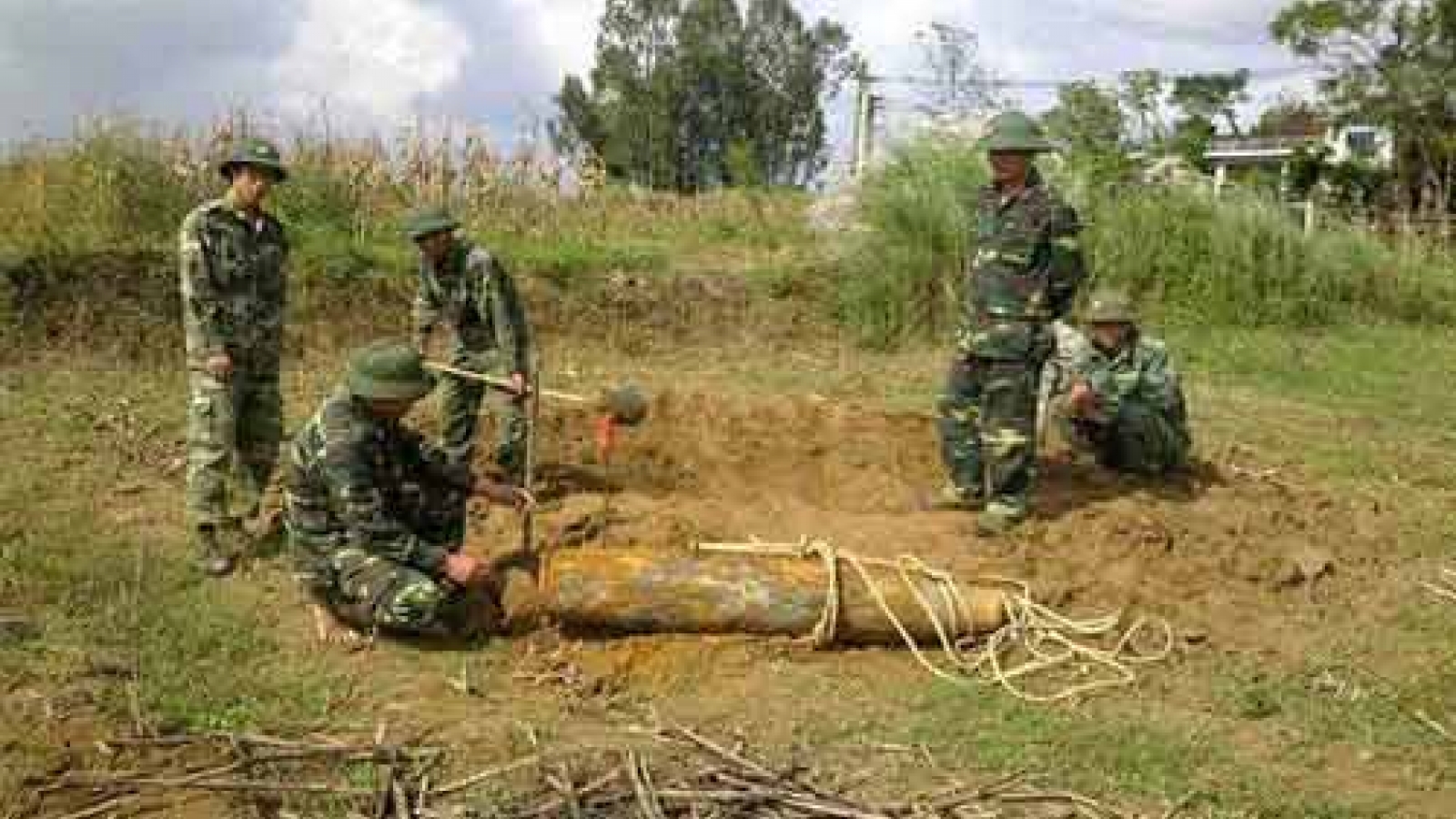 PM gives nod to form Mine Action Partnership Group