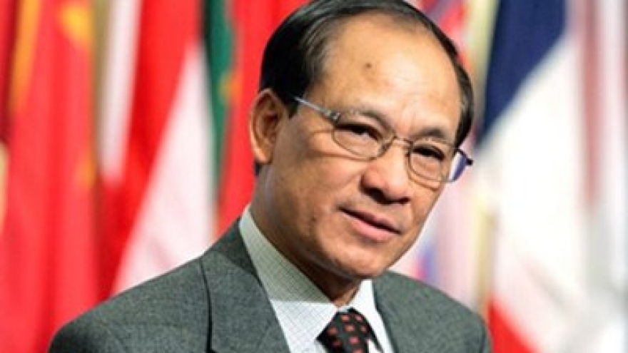 Vietnam officially takes over ASEAN Secretary General