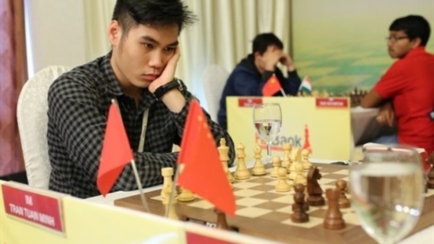 Vietnamese, Chinese players share top place at chess tourney