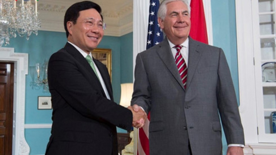Vietnam, US talk to strengthen bilateral ties