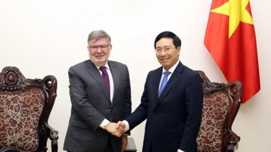 Vietnam, France enhance transport infrastructure cooperation