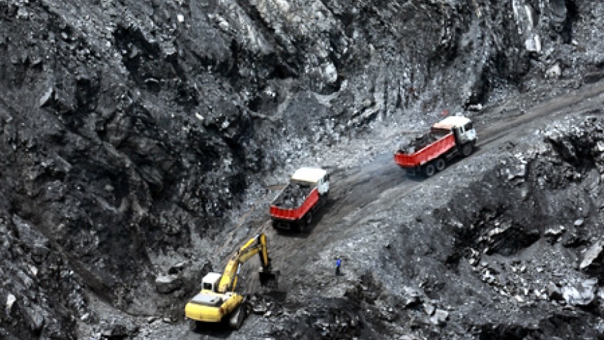 Vietnam urged to join EITI for mining transparency