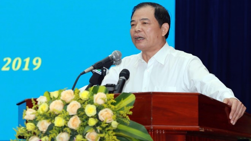 Minister urges stronger rural development in central regions