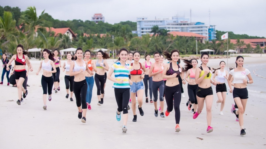 Miss Vietnam contestants join out-door activities