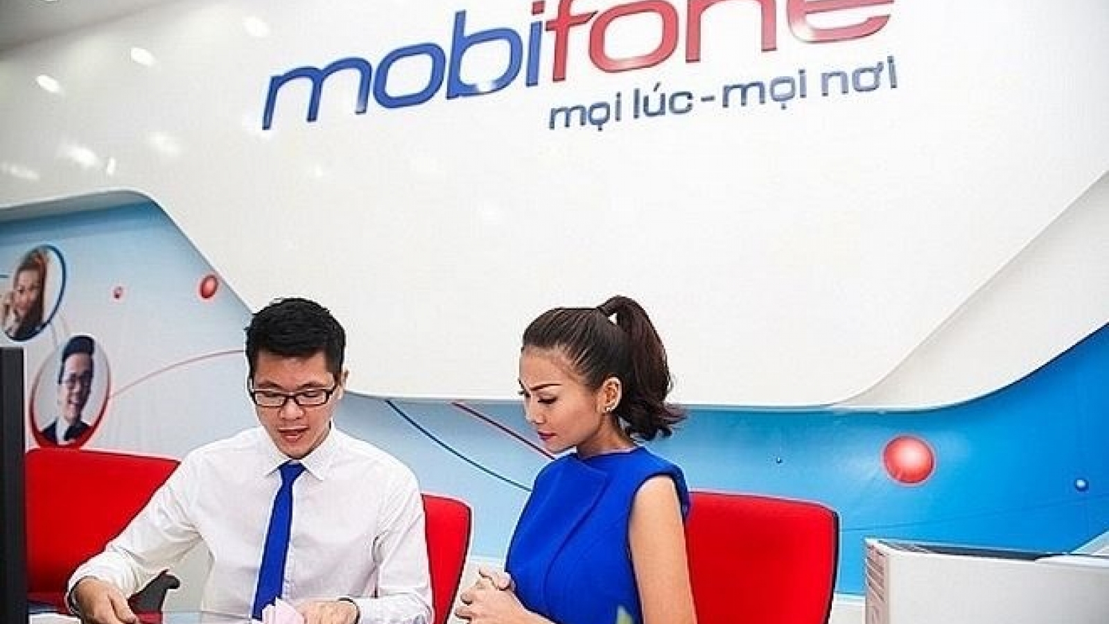 Mobifone to offload stakes in SeABank, TPBank