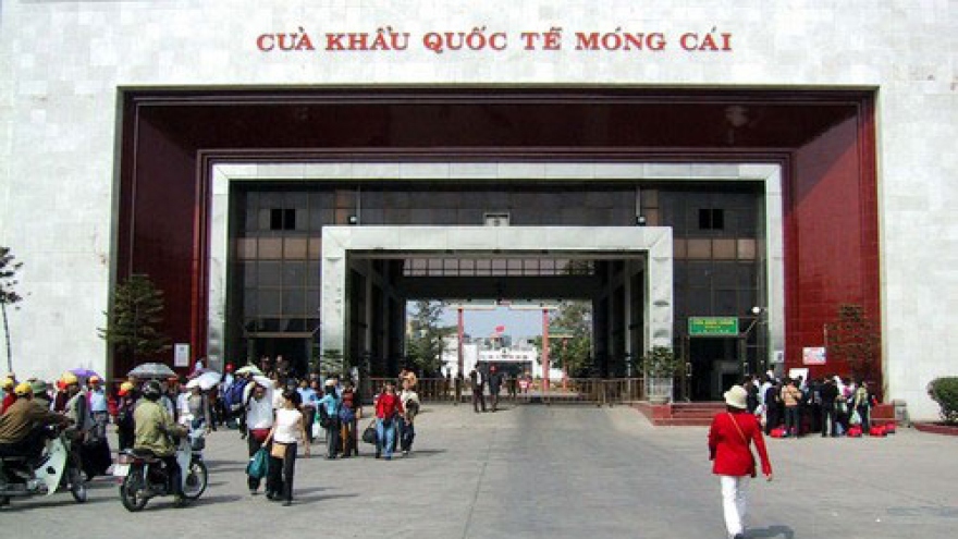 Mong Cai border gate to stay open longer