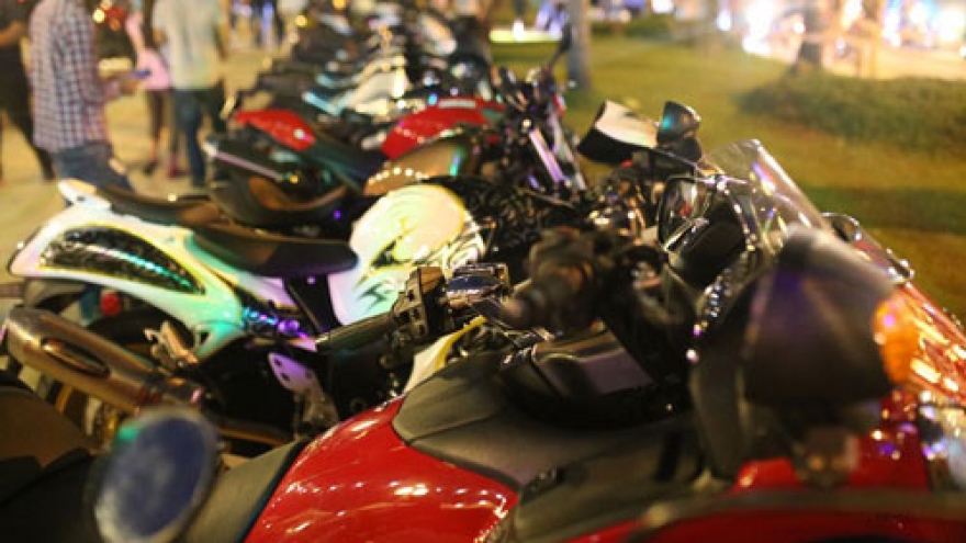 Biggest motorbike festival opens in Danang