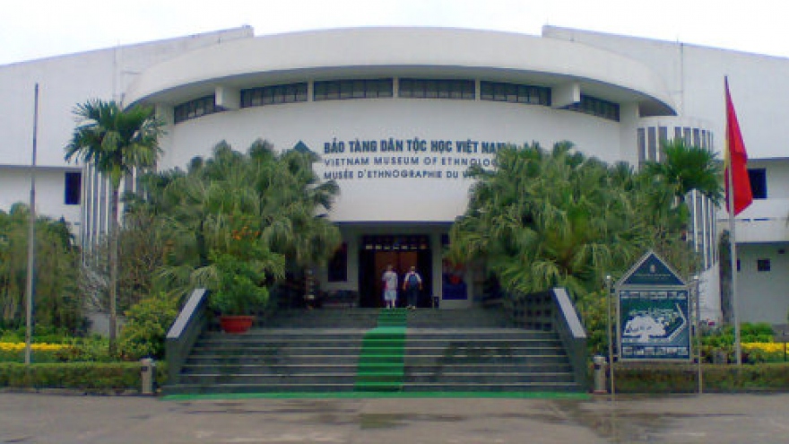 Visiting a museum-ecotourism site in northern Vietnam