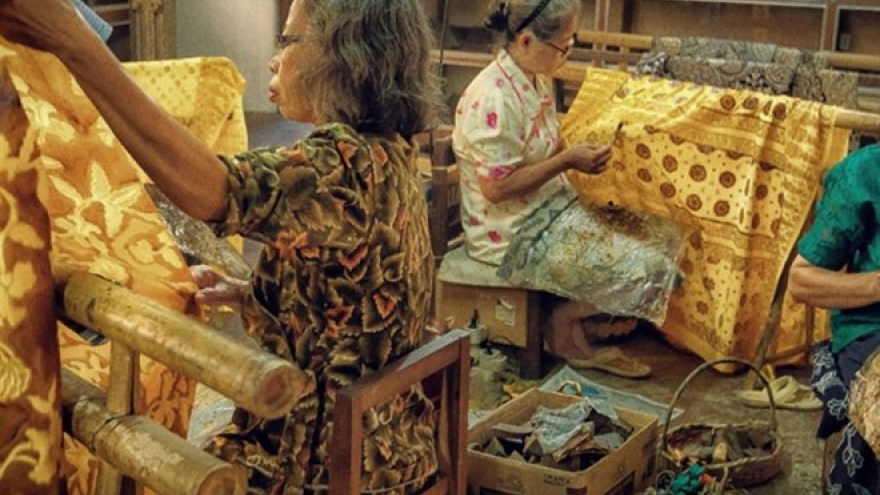 Three countries showcase their cultures at museum