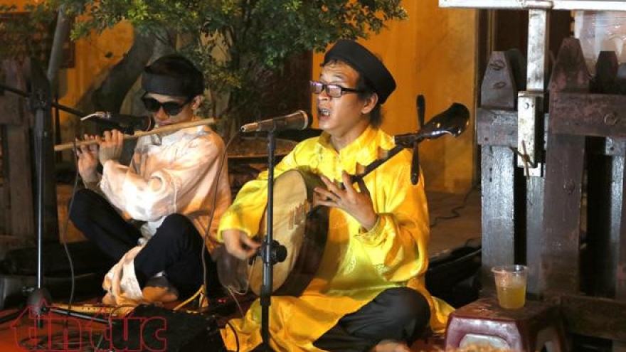 Music performances liven up Hanoi’s Old Quarter