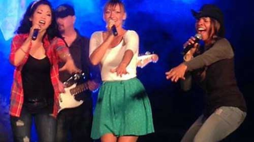 US country band on tour in Vietnam