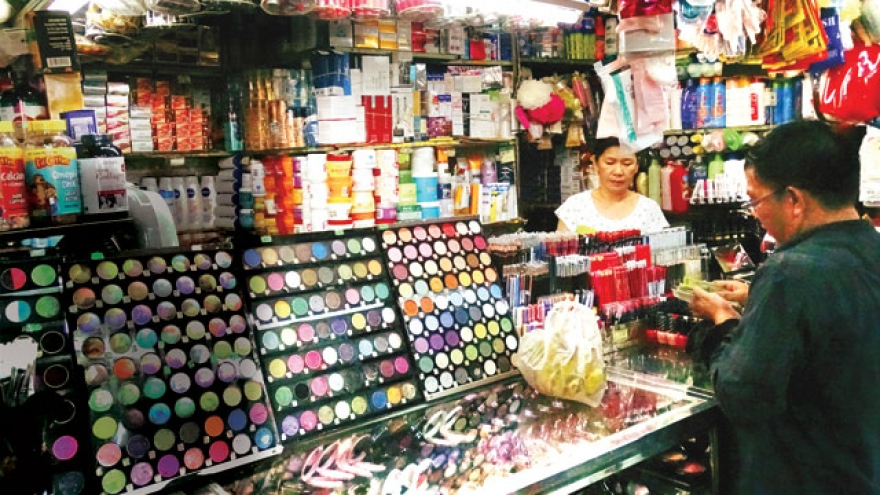 Cosmetics industry getting a green makeover