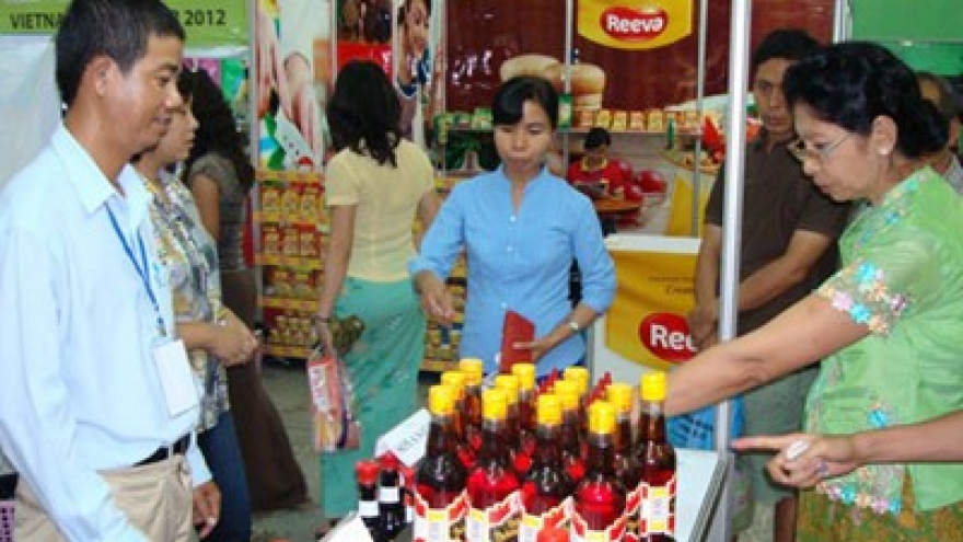 Myanmar signs peace deal with 8 rebel groups