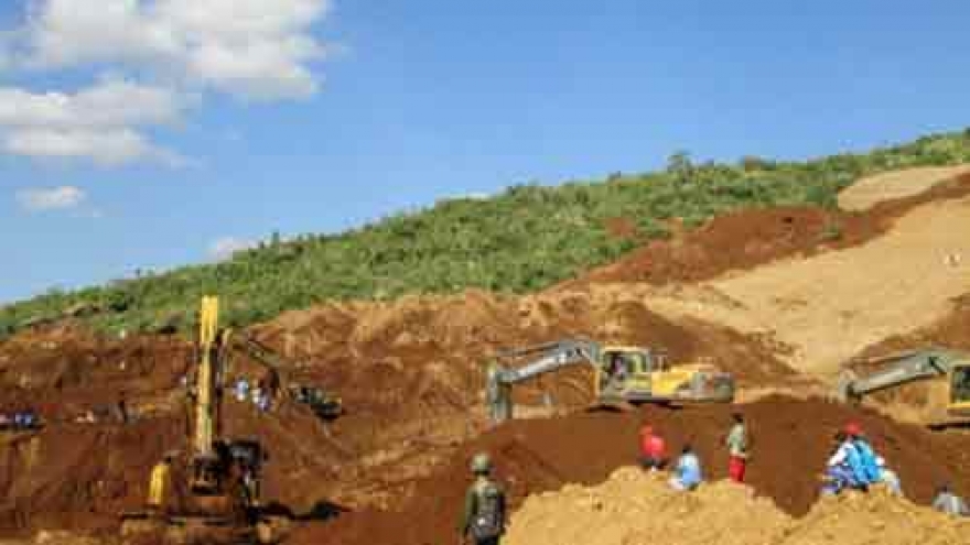 Myanmar landslide buries over 100 jade miners