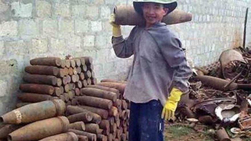 In north-central Vietnamese province, 50% of wartime bombs cleared