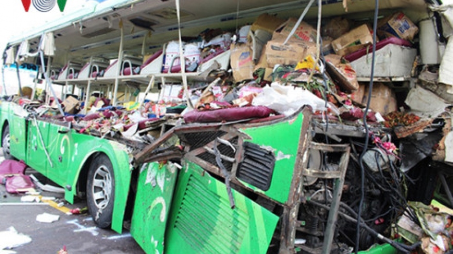 Vietnam tour bus crash: 5 killed in collision with semi