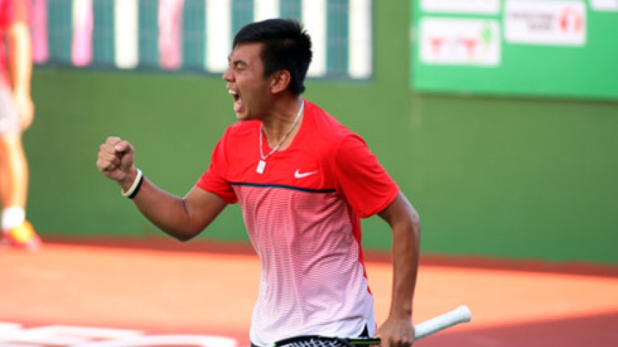Hoang Nam among world top 500 tennis players