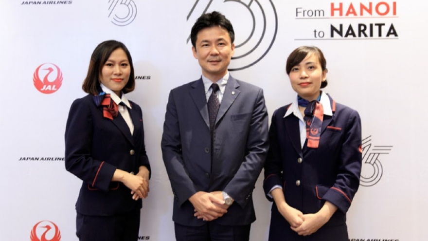 Japan Airlines marks 15th anniversary of flights to Hanoi