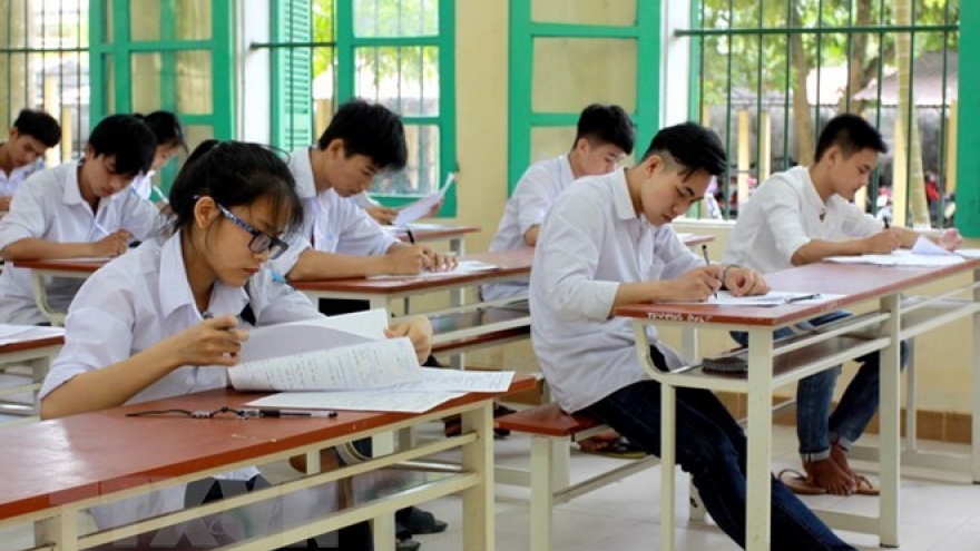 Vietnam expands inquiry into high school exam cheating