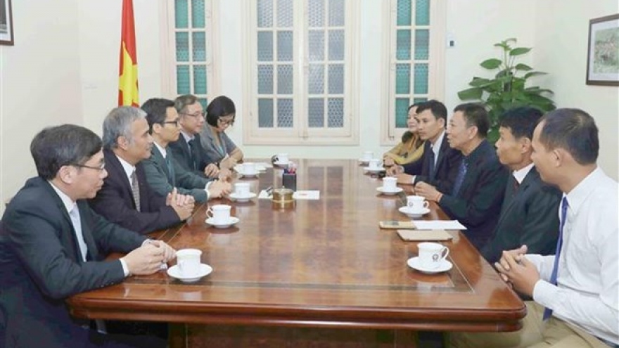 Vietnam, Cambodia news agencies urged to promote cooperation