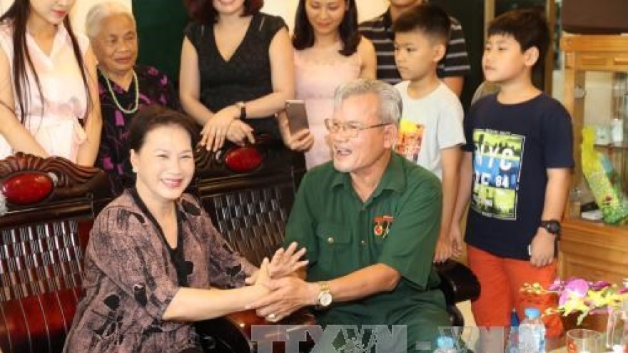 NA, State leaders present gifts to policy beneficiaries