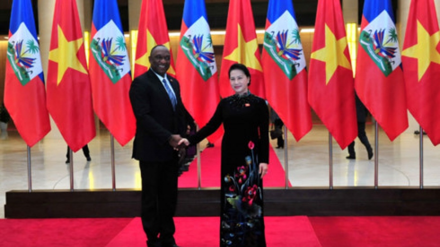 Vietnam, Haiti parliament heads in talks