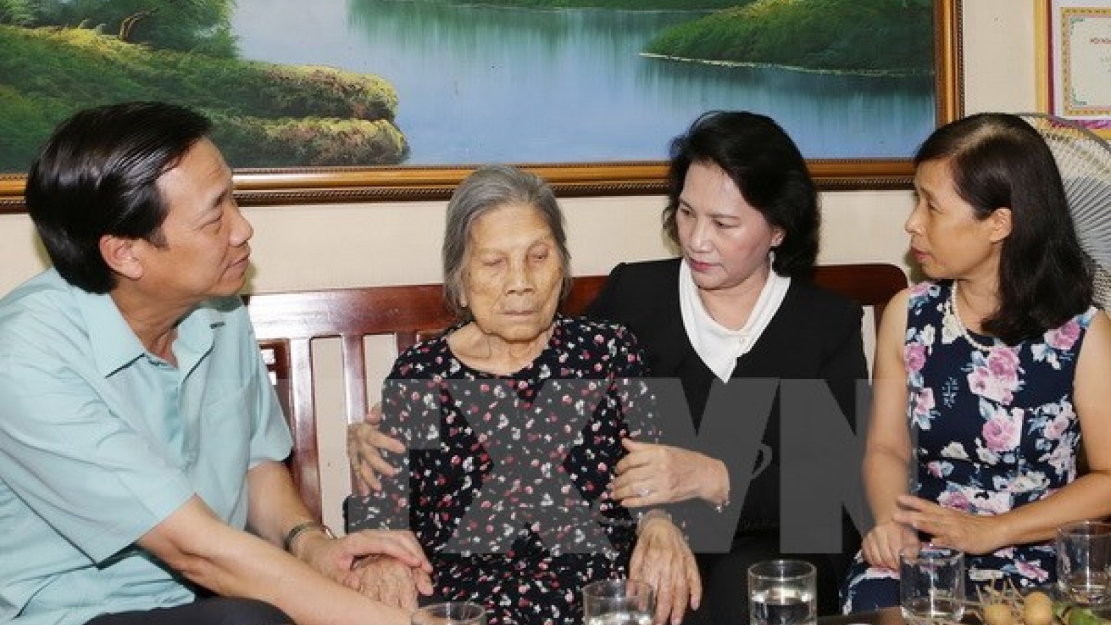 NA Chairwoman pays tribute to fallen soldiers