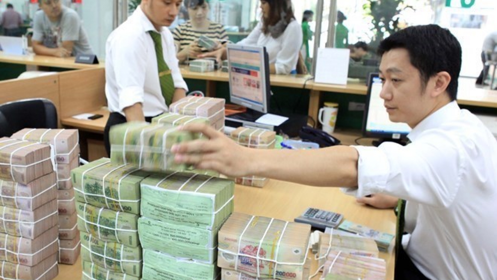 Reference exchange rate up by VND6