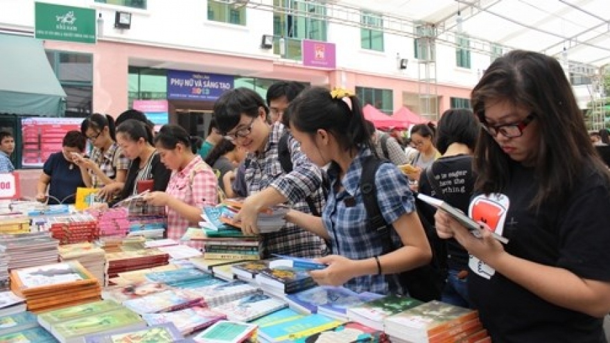 
        Vietnam ready for third Book Day
                              