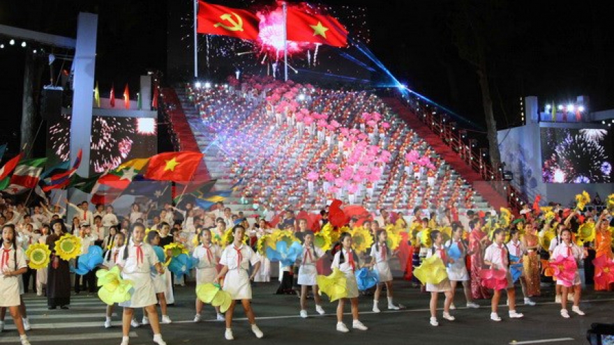 Art programm marks 40 years of southern liberation