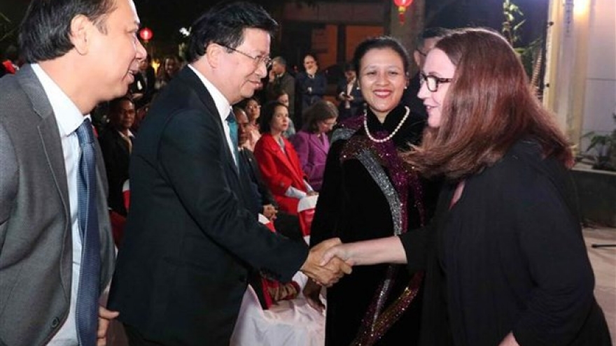 People diplomacy, NGOs critical to Vietnam’s foreign relations: Deputy PM