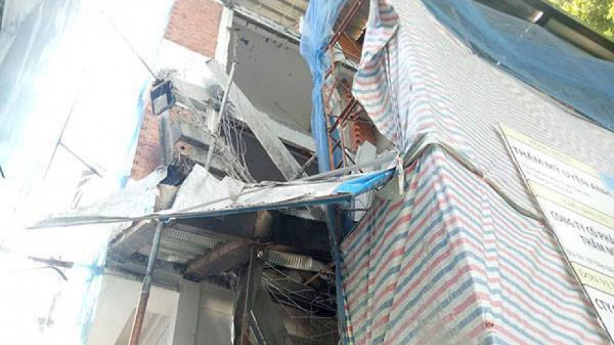 Scaffolding collapse in HCM City kills 1 and leaves 2 injured 