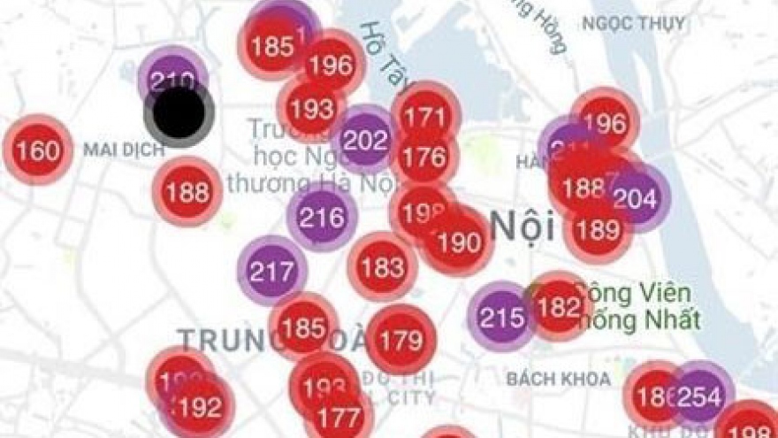 Air pollution in Hanoi exceeds red-warning level