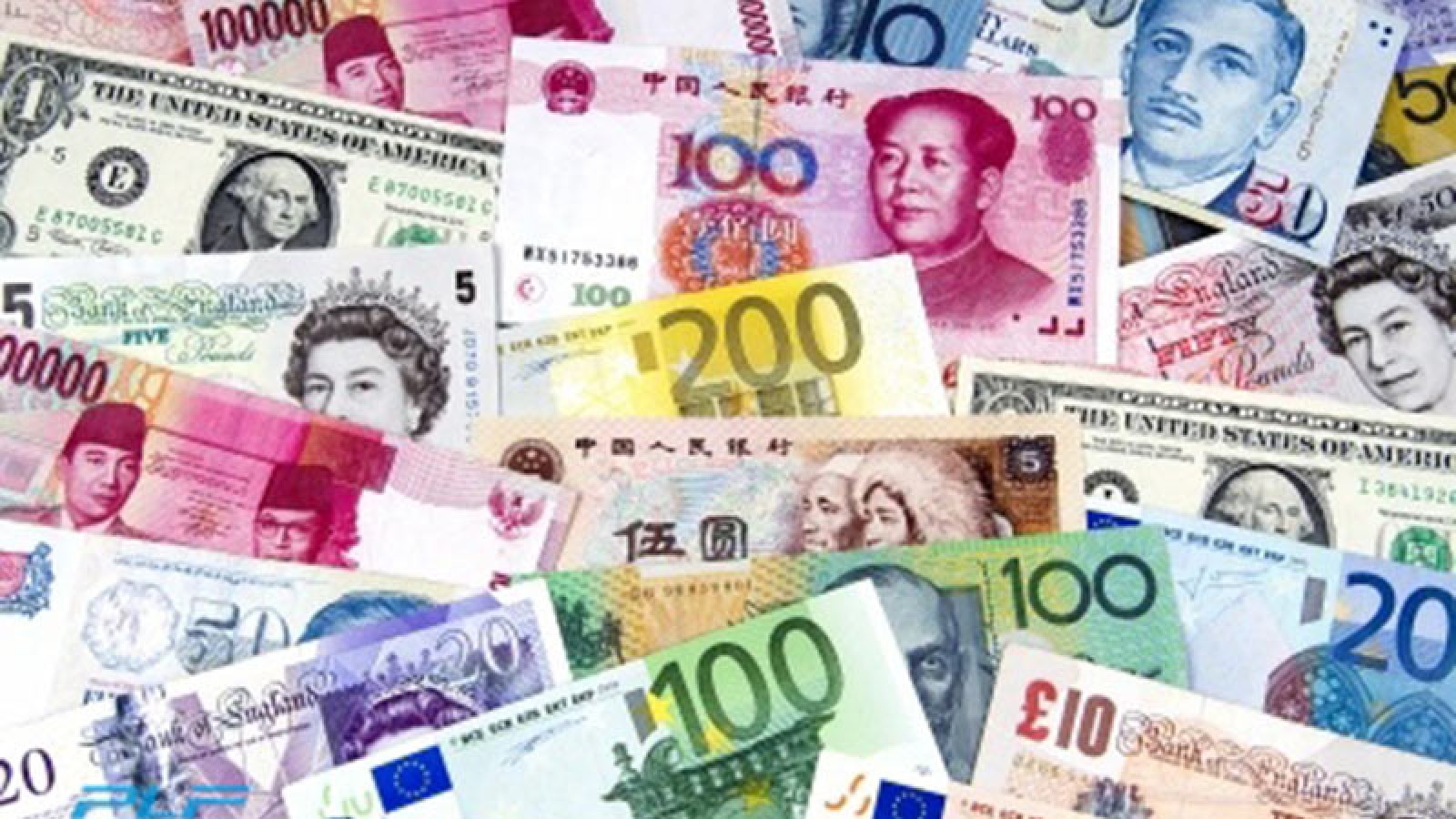 Inward remittances to HCM City hit nearly US$4 billion in 10 months