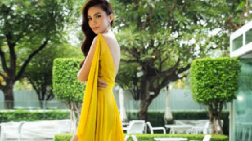 Mau Thuy radiant in the latest collection of Ly Quy Khanh