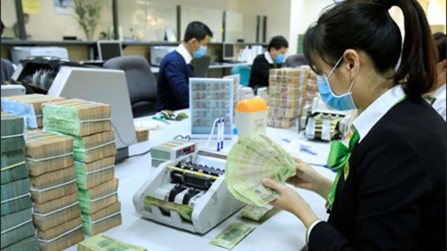 
        Real estate credit a worry for experts
                              