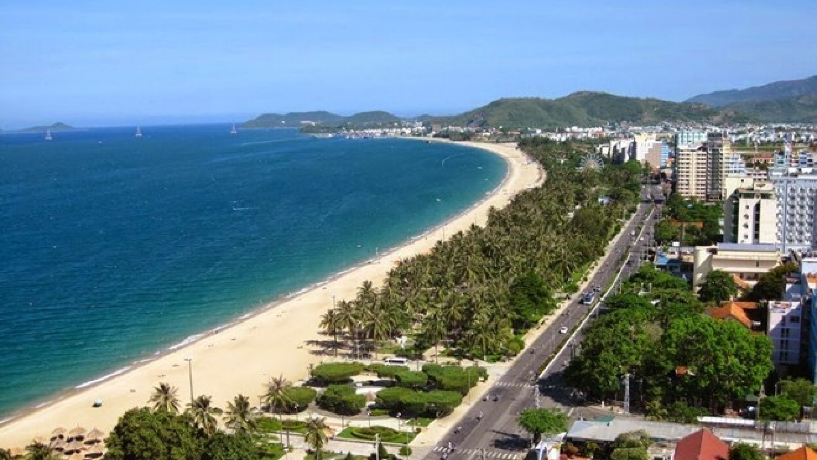 61 entries submitted to Nha Trang Sea Festival logo contest