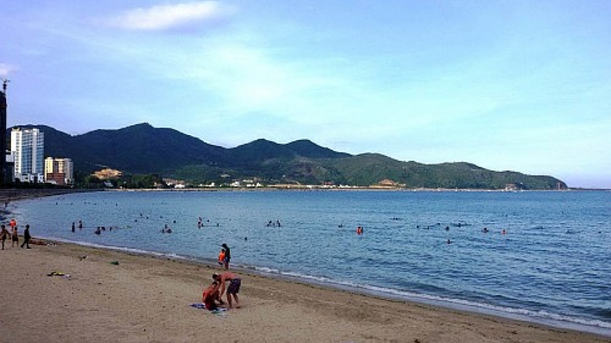 Scientists propose ‘breeding’ artificial beach in Nha Trang